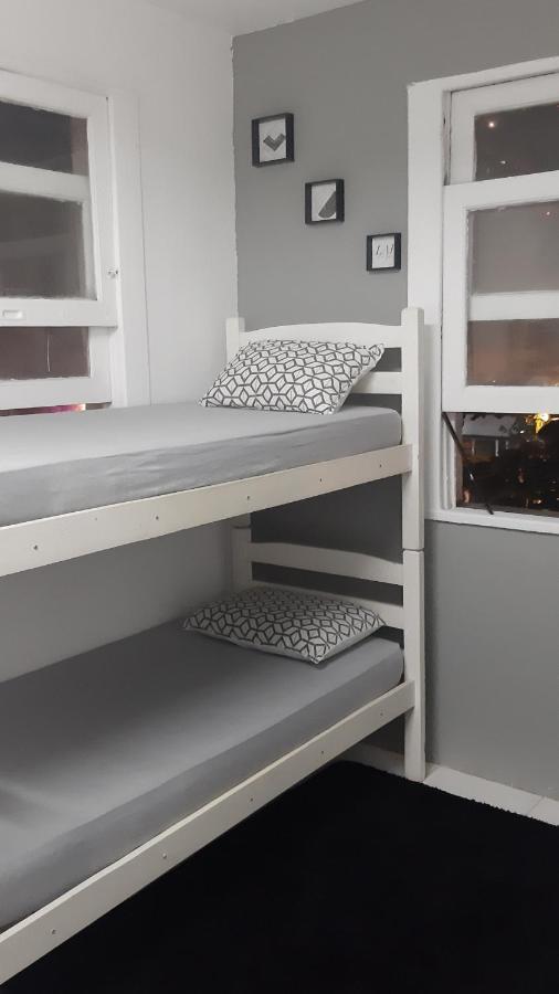 Com Mulheres Habitación en casa particular *